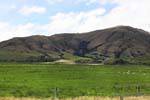 Montañas y ovejas, Queenstown Camino a Invercargill, Southland, Nueva-Zelanda.