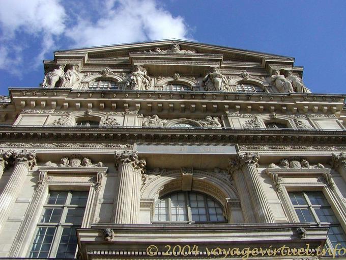 Fachada del Pavillon Sully, Louvre, París, Francia