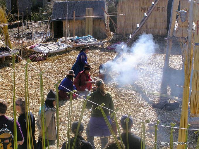 La vida cotidiana Aymara Titicaca -Perú