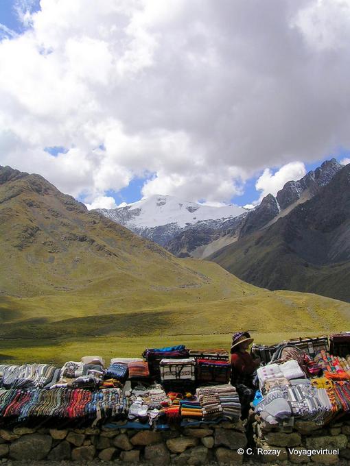 Productos de la gama de montaña Nevado y locales, La Raya -Perú