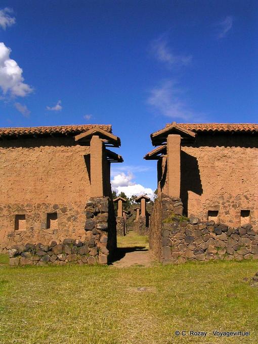 Perú Wiracocha Raq'chi, geometría en el templo -Perú