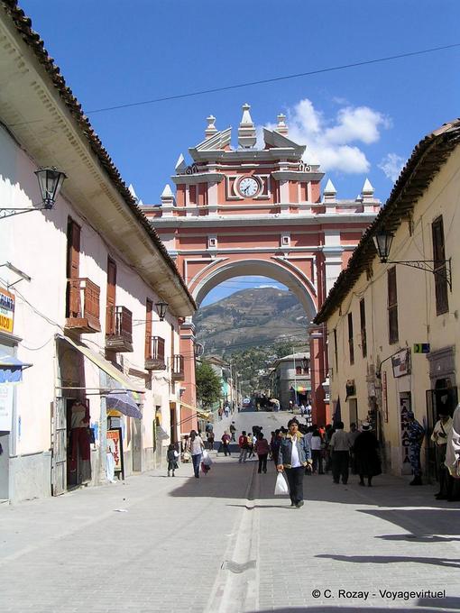 Arco del Triunfo, 28 de Julio, Ayacucho -Perú