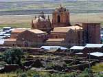 Iglesia de Santa Isabel (1767) desde arriba, Pukara, Perú.