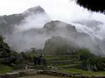 Machu Picchu en las nubes, Perú.