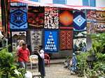 Marchand alfombras típicas, Cuenca, Ecuador.