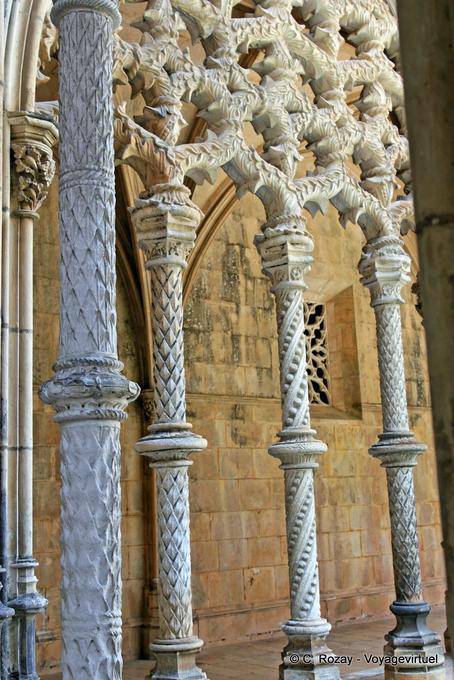 Concéntrese en manuelino, Batalha - Portugal