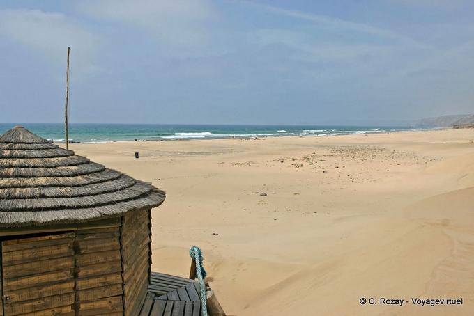Refugio en la playa Carrapateira - Portugal