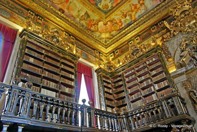 Piso de la Biblioteca Joanina, Universidad de Coimbra - Portugal