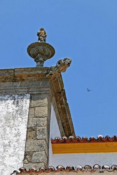 Gárgola de la iglesia de Crato - Portugal