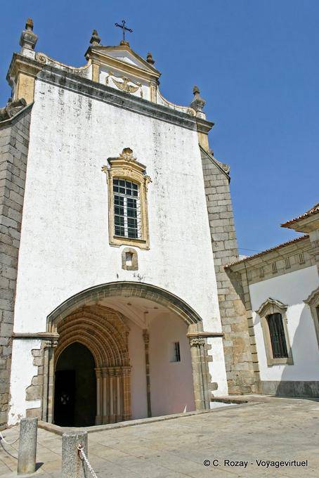 Frente del convento Loios, Evora - Portugal