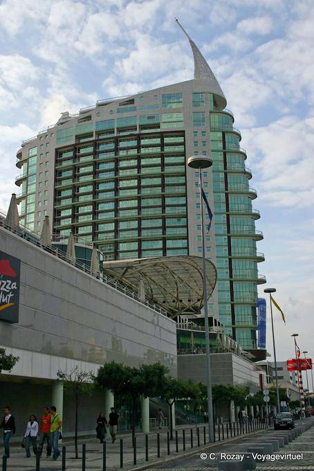 Alameda dos Oceanos, Nações, Lisboa - Portugal