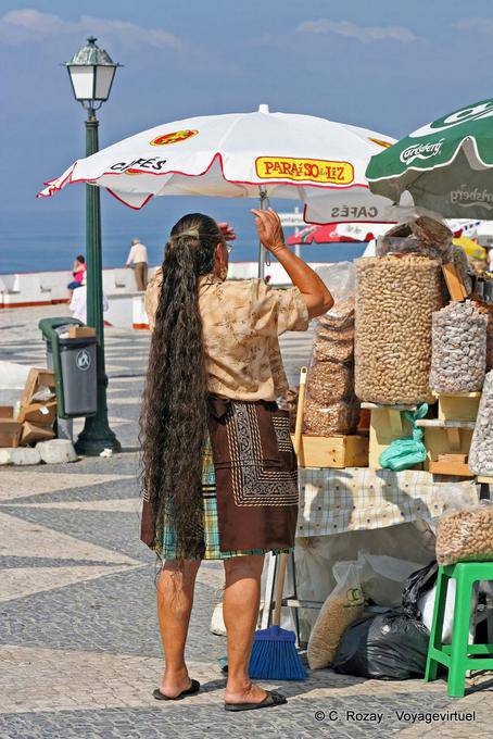 A cacahuetes compras, Sitio, Nazaré - Portugal