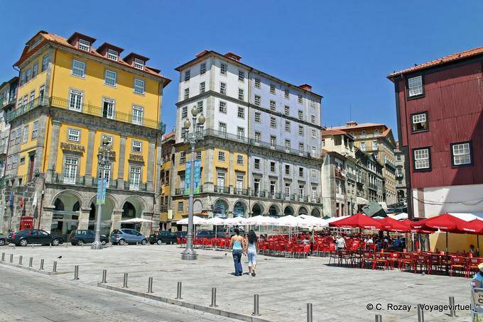 Oporto, la Praça da Ribeira - Portugal