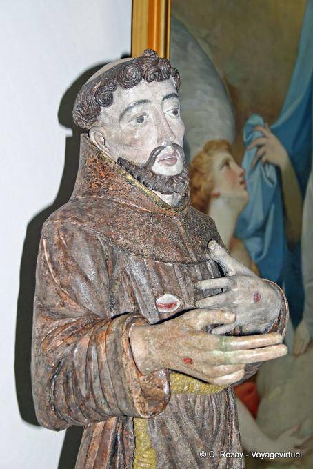 Estatua de San Francisco, el Museo de Arte Sacro, Porto - Portugal