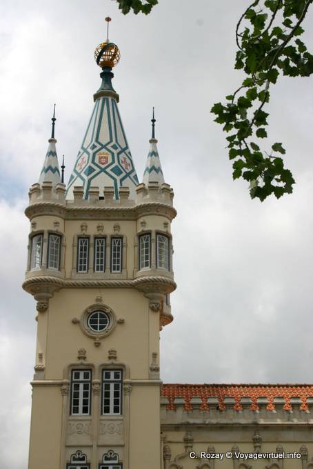 La torre del Ayuntamiento, Sintra - Portugal