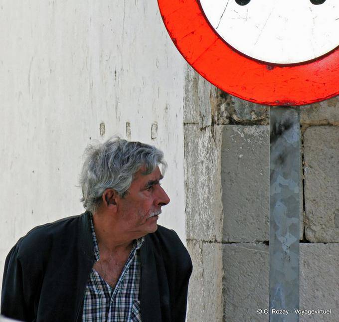 Tavira, limitación y retrato - Portugal