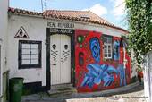 Painted House, Bienes República bota-Abaixo, Coimbra, Portugal.