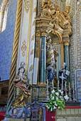 Virgen en la Capilla de la Universidad de Coimbra, Portugal.