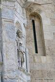 Estatua al recreo, Coimbra Catedral, Portugal.