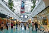 Centro comercial, Nações, Lisboa, Portugal.