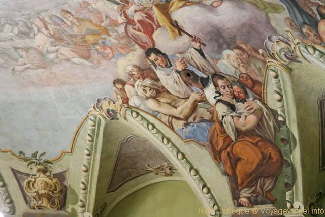 Fragment des peintures de la coupole, Église Saint-Nicolas (Kostel sv. Mikuláše), Malá Strana - Praga, República Checa