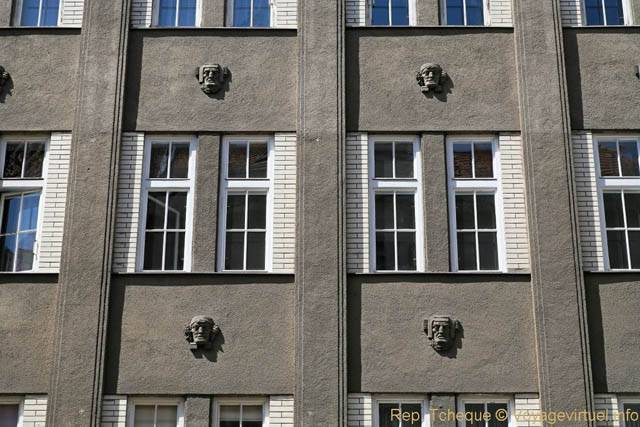 Dusni, faces et façades gris dur - Praga, República Checa
