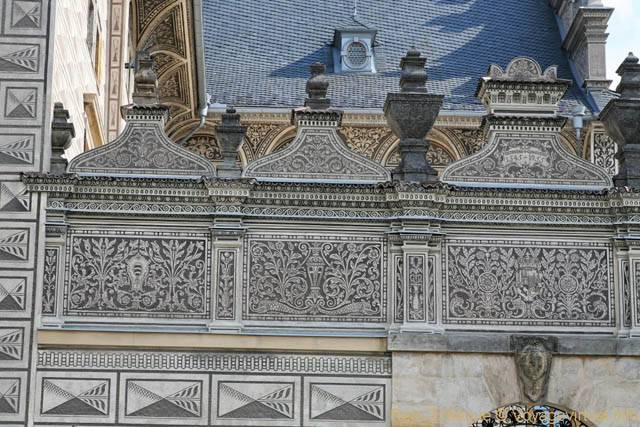 Hradcanske Nam, décoration extérieure du Palais Schwarzenberg - Praga, República Checa