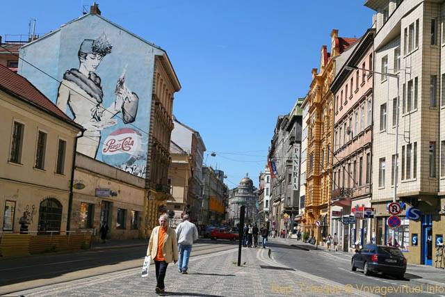 Promenade pédestre, Jindrisska Namesti - Praga, República Checa