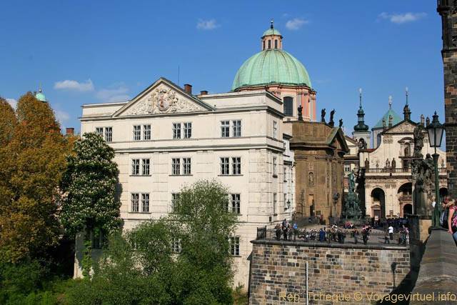 Eglise Saint François d'Assise, Krizovnicke Namesti - Praga, República Checa