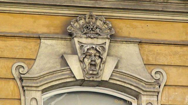 Haut de fenêtre sculptée, Maiselova - Praga, República Checa