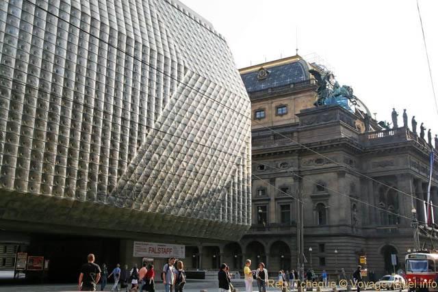 Národní, Nova Scena Divadlo, effet architectural - Praga, República Checa