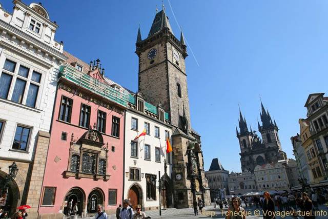 Vieille-Ville, panorama sur l'Ancien Hôtel de ville et l'horloge astronomique médiévale - Praga, República Checa