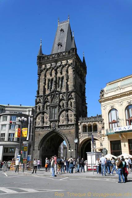 La Tour de la Poudrière (Prašná brána), côté Est - Praga, República Checa