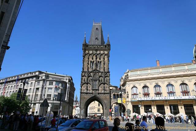 Tour de la Poudrière (Prašná brána), vue d'ensemble de la face Est - Praga, República Checa
