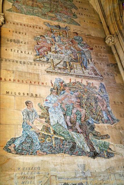 Cathédrale Saint-Guy, peintures sur pierre, (Prazsky Hrad) - Praga, República Checa