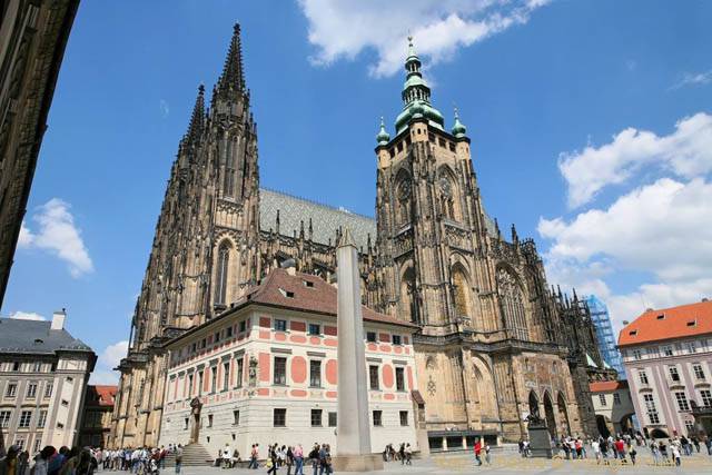 Cathédrale Saint Guy, vue depuis la troisième cour du château (Prazsky Hrad) - Praga, República Checa