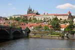 Panorama sur le château depuis Manesuv Most, Praga, República Checa.
