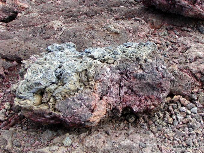 Bloque de colorido plato en Bory - Isla de la Reunión