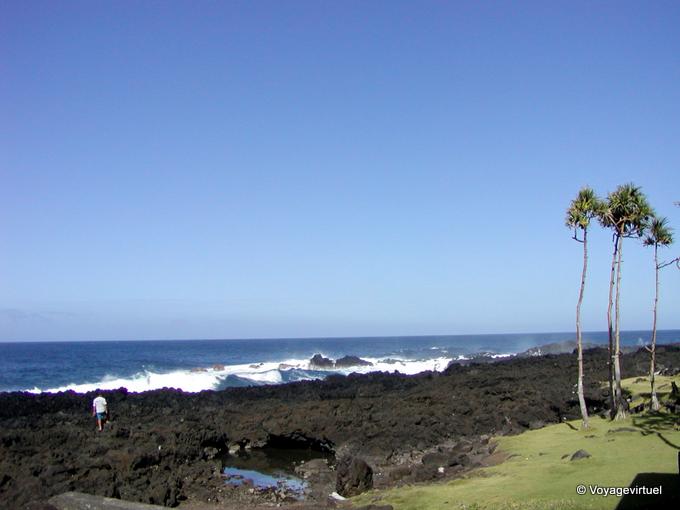 Lava en el mar a San Felipe - Isla de la Reunión