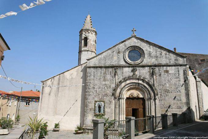 Cossoine Chiesa di Santa Chiara, al aire libre - Cerdena