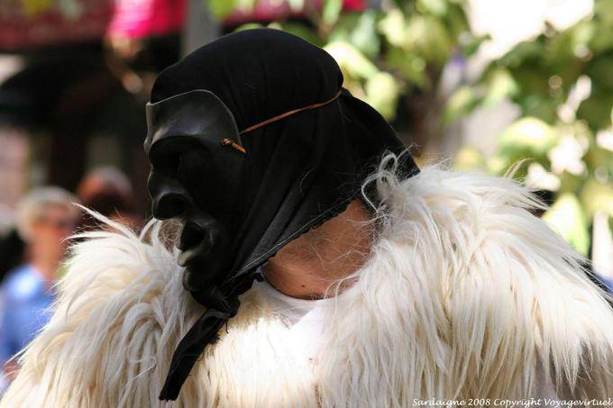 Nuoro, Fiesta del Redentor, sos Merdules Bezzos de Otzana, malicia - Cerdena