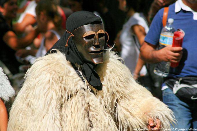 Nuoro, Fiesta del Redentor, sos Merdules Bezzos de Otzana, barbilla decidida - Cerdena