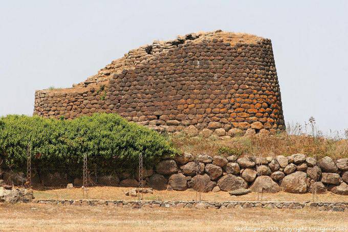 Nuraghe Losa - Cerdena