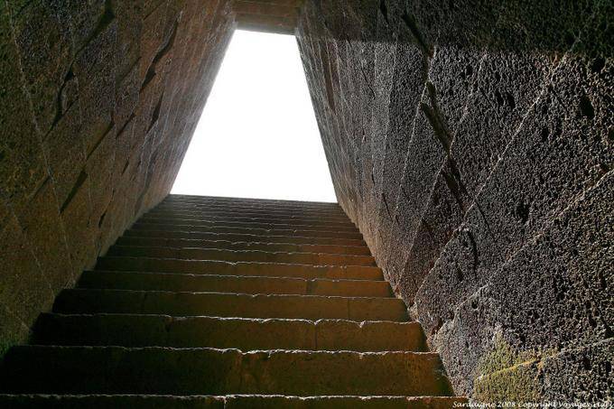 Santa Cristina en el pozo, se elevaría a la luz - Cerdena
