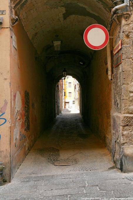 Sassari, Corso Vittorio Emanuele II, arco - Cerdena