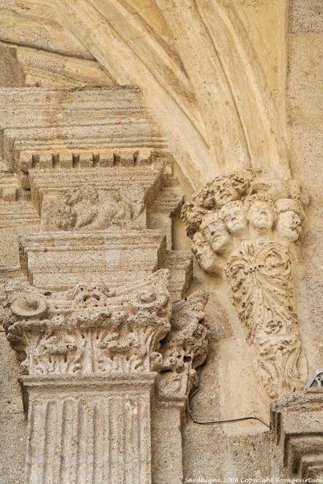 Sassari, Catedral de San Nicola, esculturas minorista - Cerdena