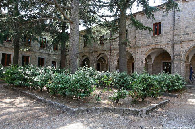 Tempio Pausania Piazza del Carmine - Cerdena