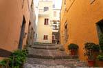 Escaleras para subir, Castelsardo, Centro Storico, Cerdena.