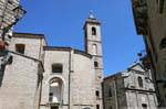 Tempio Pausania, San Pietro y su campanario, vista general,, Cerdena.