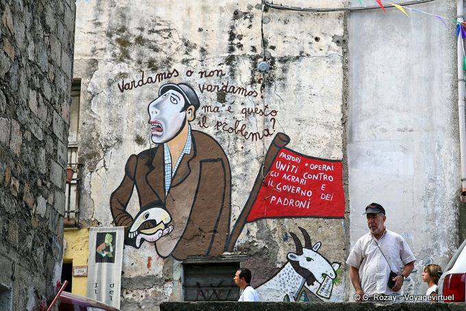 Orgosolo, contra los jefes de gobierno, fachada fresco - Cerdena